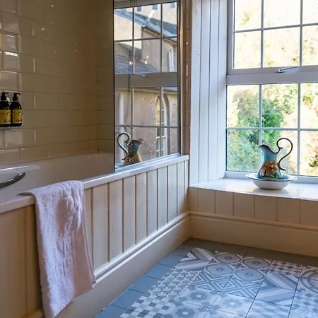 Bed and breakfast The Castle Castlehaven