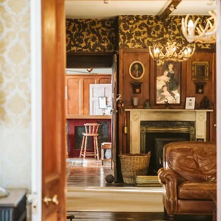Bed & Breakfast The Castle