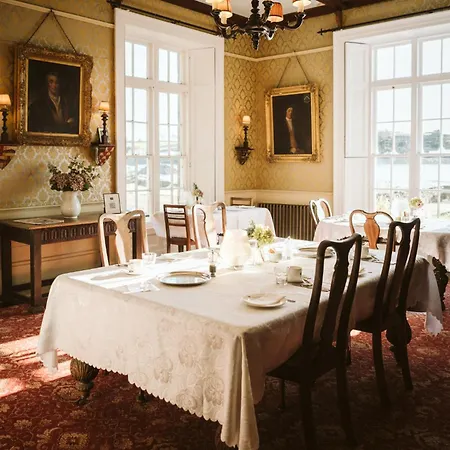 فندق مبيت وإفطار The Castle 3*