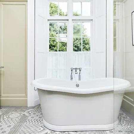 Bed & Breakfast The Castle Castlehaven