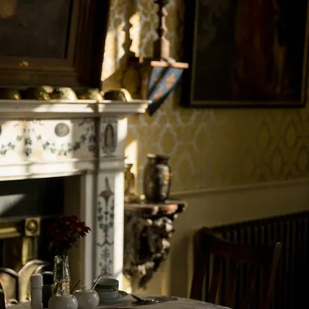 Bed & Breakfast The Castle 4*