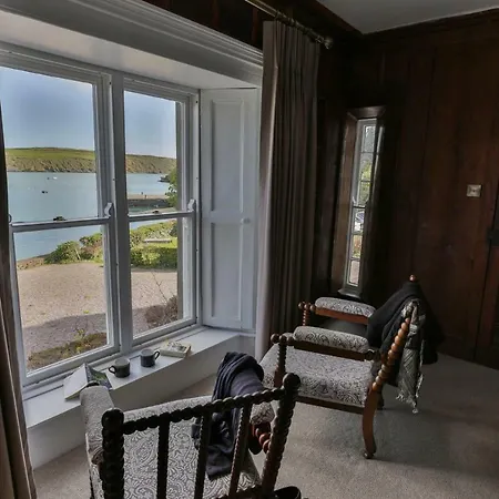 The Castle Bed & Breakfast 4*