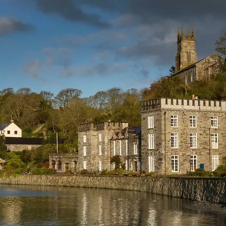 The Castle Bed & Breakfast